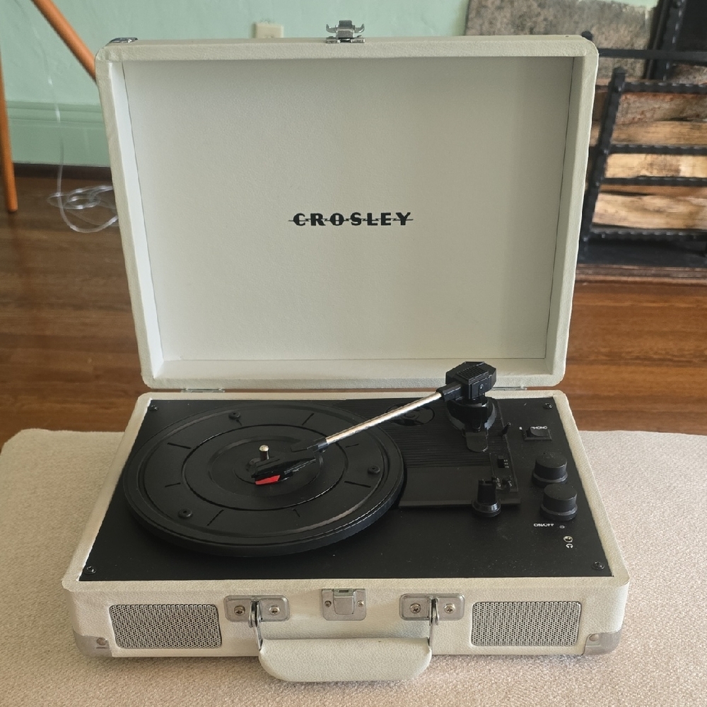 Crosley Cream and Black Turntable